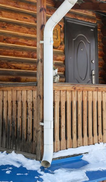 Porch Downspout Installation in Lynnwood