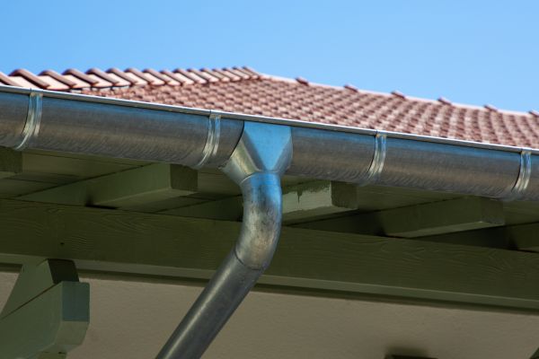 Steel Gutter Replacement in Lynnwood