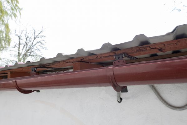 Round Gutters Installation in Lynnwood